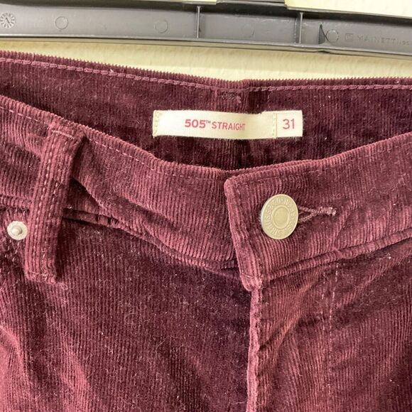 Levis 505 women’s size 31 /12M Straight Corduroy Jeans Pants Bugandy - Picture 3 of 11